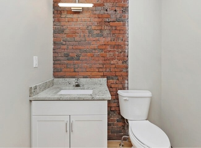 Photo - 58 13th St Unidad T-101