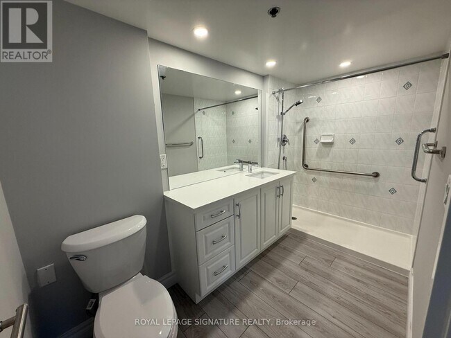 Photo - 2 Neptune Dr Unit 605