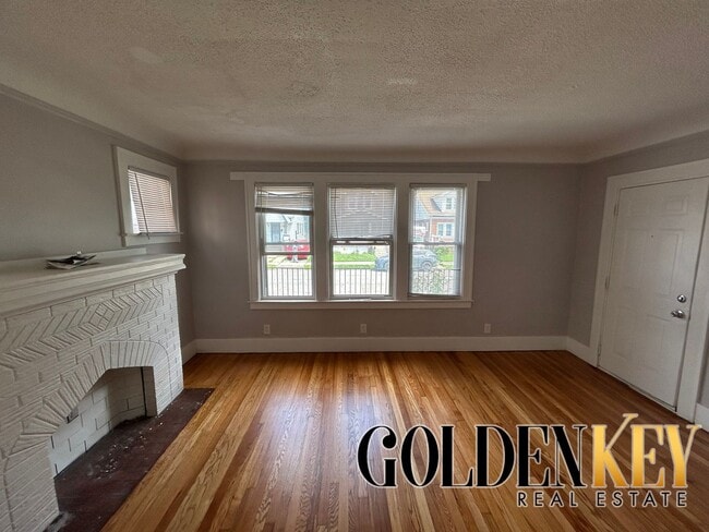 Photo - 15745 Cherrylawn St Unit 15745 Cherrylawn Dr - Lower