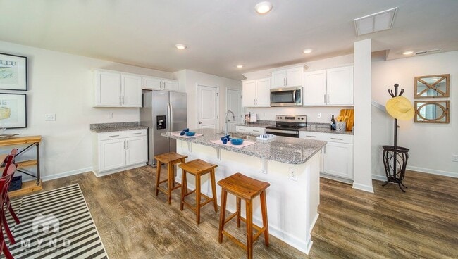 Building Photo - 6014 Elena Lynn Ct Rental