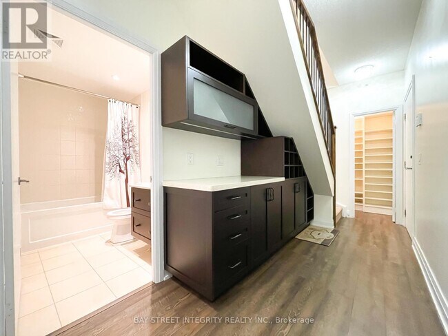 Photo - 565 Wilson Ave Unit W120