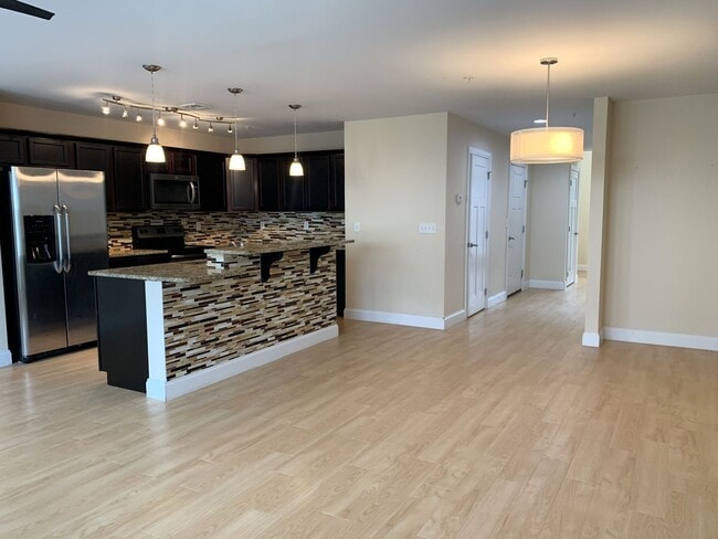 Photo - Spacious 3-Bed, 2.5-Bath Townhouse with Fe...