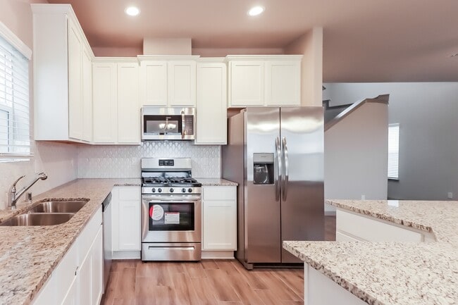 Photo - 7915 Cypress Country Dr