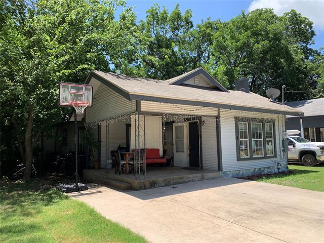Photo - 114 Claude Ave