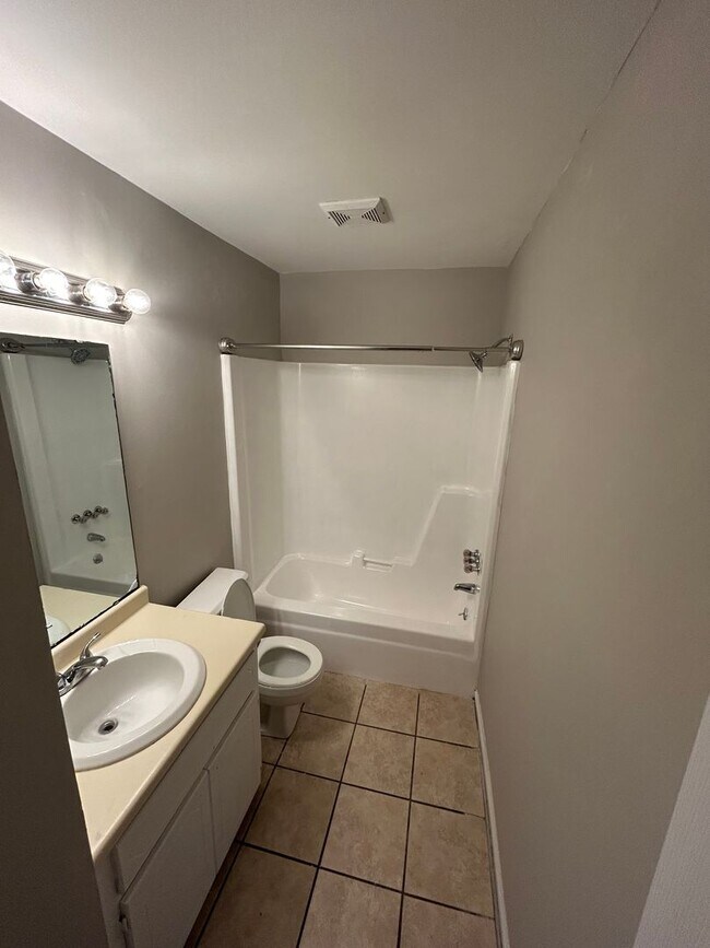 102 Bruce St Unidad 102B Bruce St Rental Greenville, SC