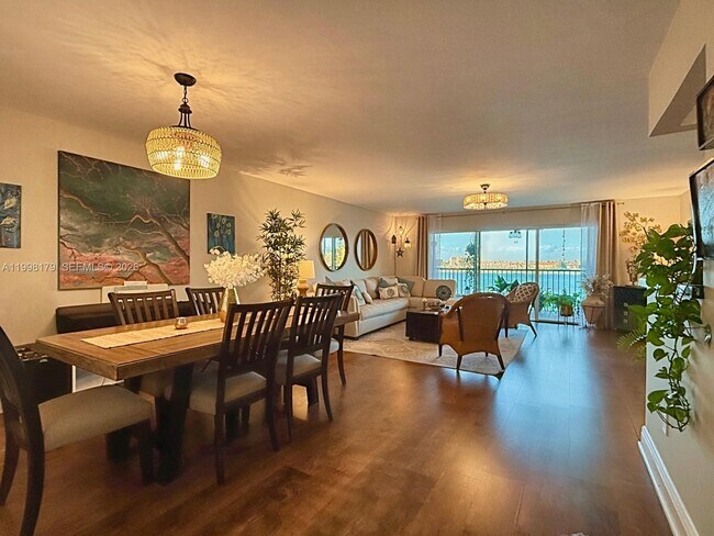 Photo - 605 Ives Dairy Rd Unit 205-7