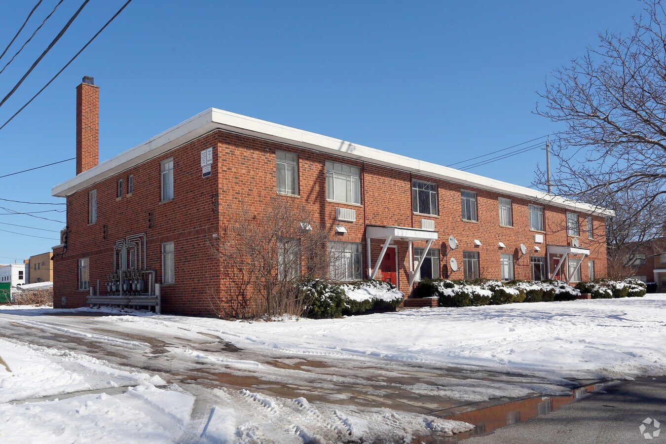 East Park Manor - East Park Manor Apartments