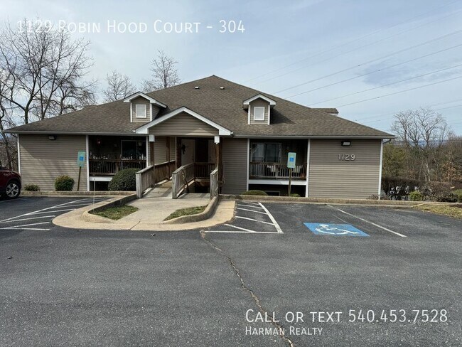 Move in ready! Immaculate 3 bedroom, 2 bat... - Move in ready! Immaculate 3 bedroom, 2 bat... Apartment Unit 304
