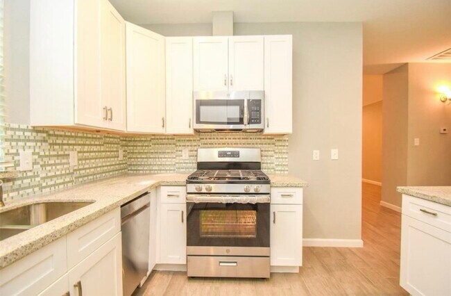 Photo - 7941 Sparta St