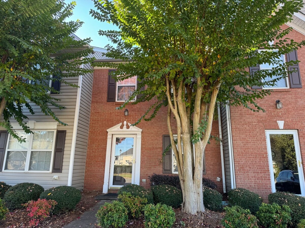 Photo - Two Bedroom Townhouse in Denver