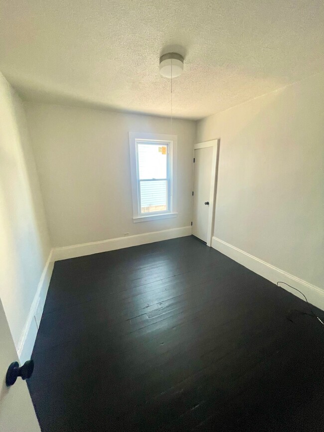 Photo - 16 Woodlawn St Unit woodlawn 1