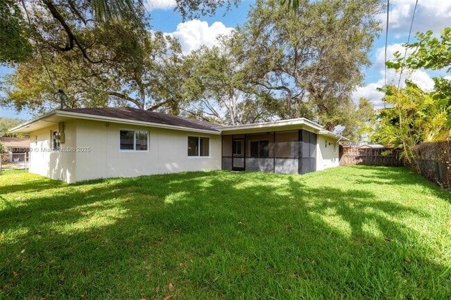 Photo - 1848 SW 24th Ave