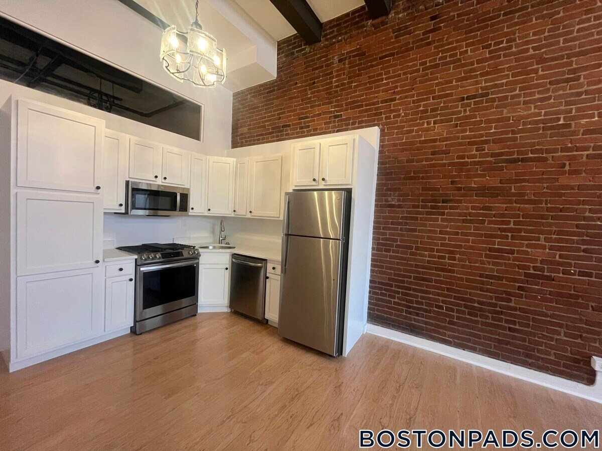 Photo - 254 Friend St Unit 1