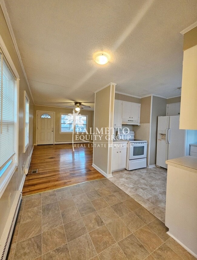 Photo - 2307 Maywood St