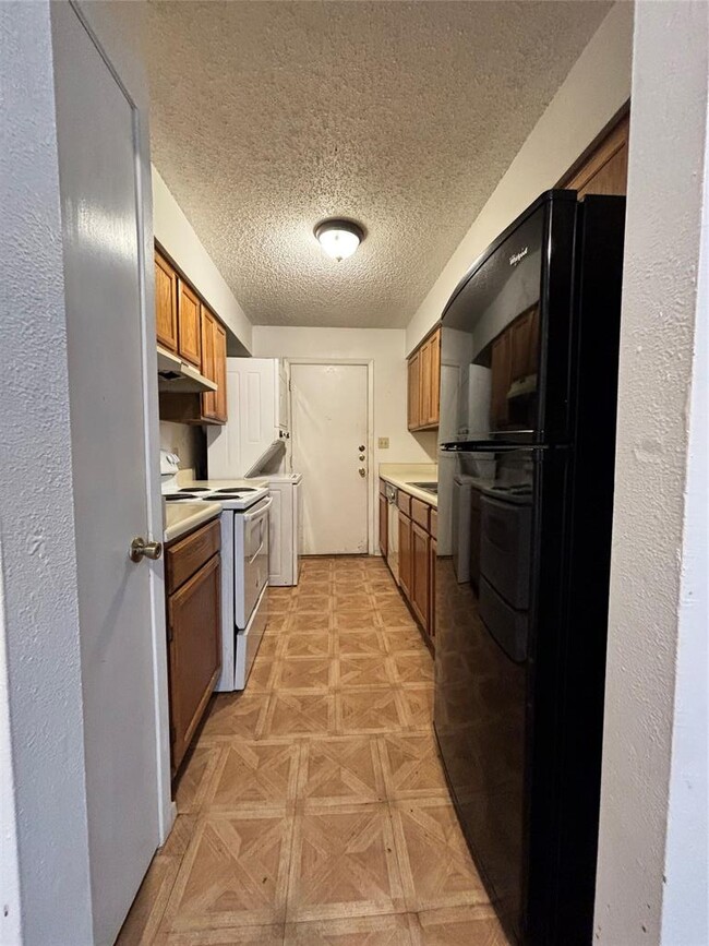 Photo - 249 Craddock Ave