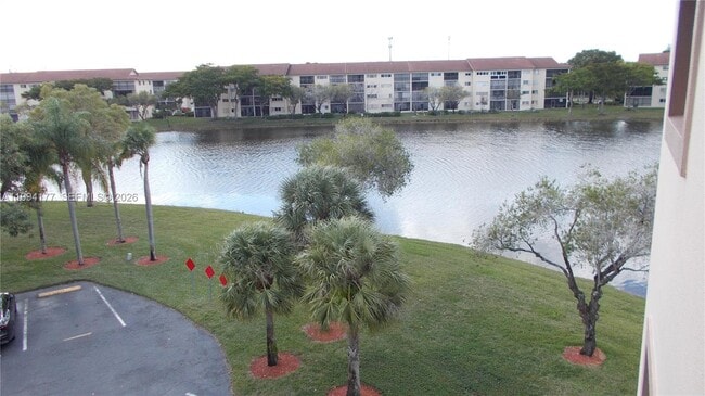 Photo - 13705 SW 12th St Unit 401B