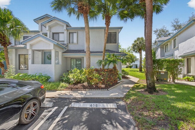 Photo - 406 Harbour Pointe Way