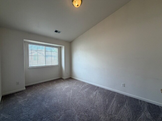 Photo - "Spacious 2-Bed, 2-Bath with attached garage" Unit #407