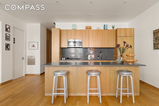 Photo - 68 Spring St