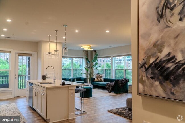 Building Photo - 102 St Ives Pl Unit 40202 Rental