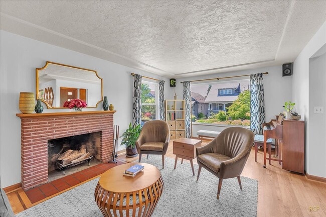 Photo - 2330 SE 53rd Ave Casa