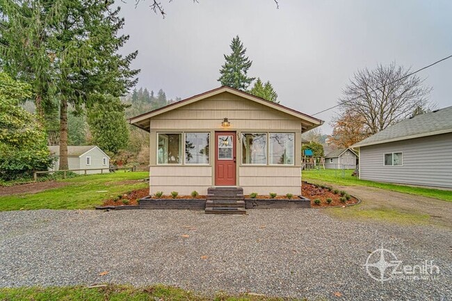 Photo - 2541 SW 6th Ave