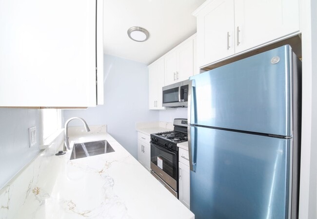 Photo - 1109 Loma Ave Unidad 1117