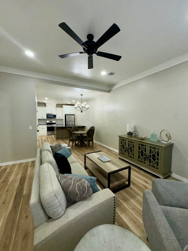 Photo - 16150 Del Sol Dr