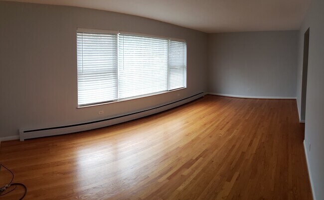 Photo - 5529 N Mango Ave