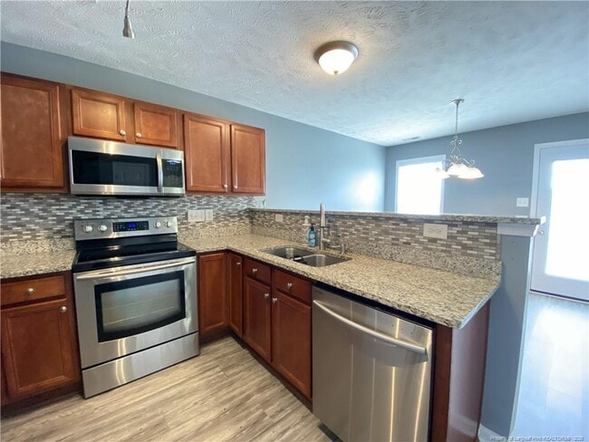Photo - 117 Scranton Ct