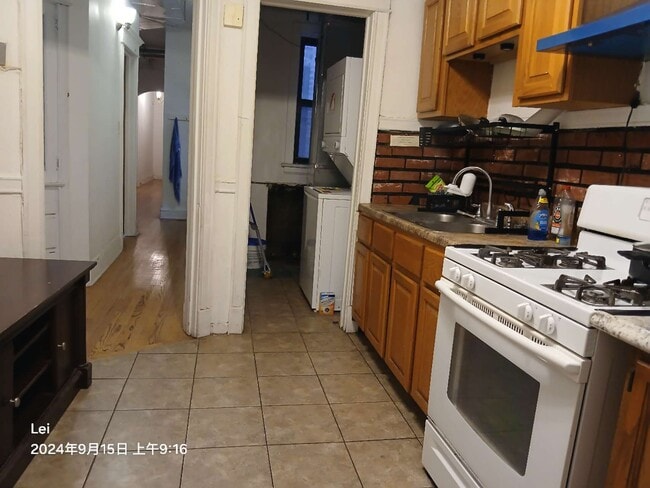 Photo - 1415 E 52nd St