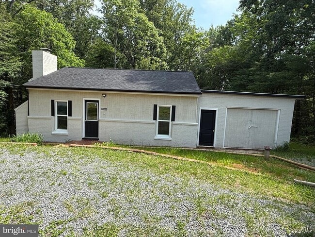 Building Photo - 6809 Ruth Rd Rental