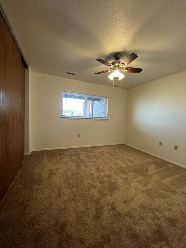 Photo - 1315 Dakota Dr