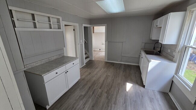 3 Bed Ready Now!!