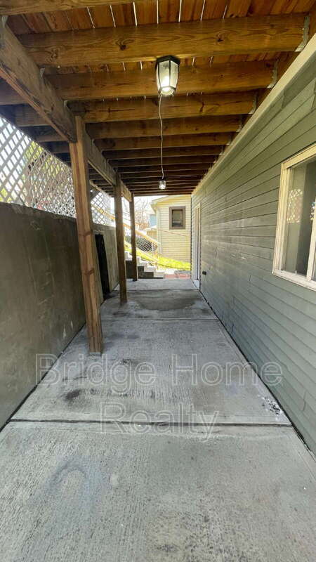 Photo - 424 W 7th Ave Unit 2