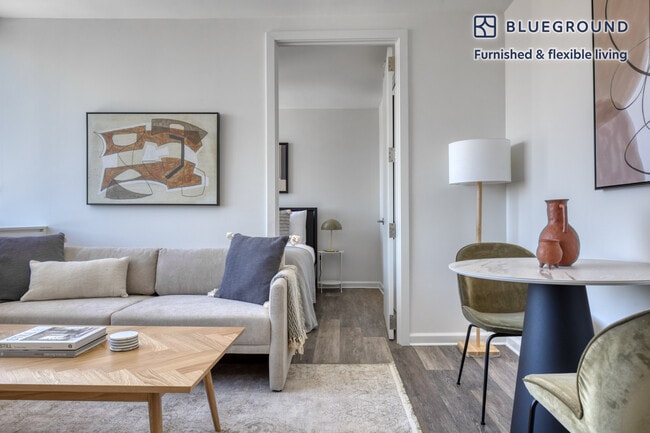 520 W 43rd St Unit SI FL24-ID898