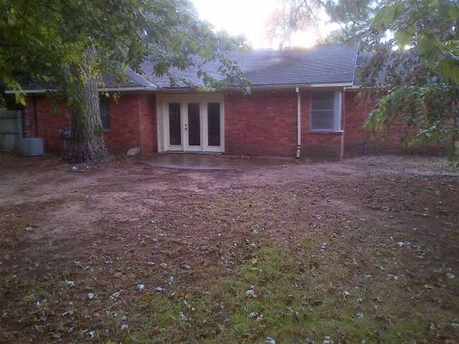 Photo - 5761 Anniston Ave