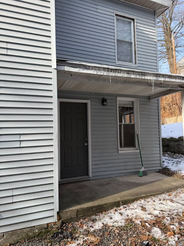 Photo - 61 Williams Ave