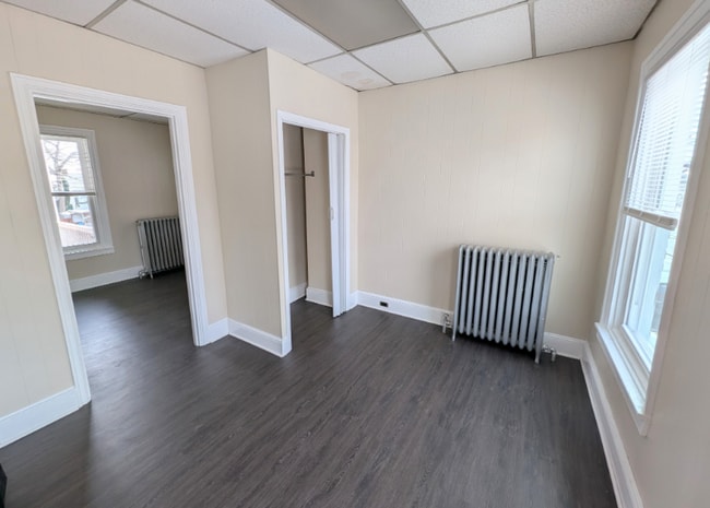 Photo - 211 N Bedford St Unit Apt 3
