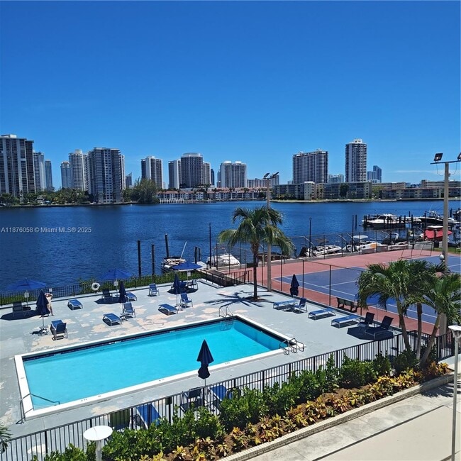 Photo - 2750 NE 183rd St Unit 301