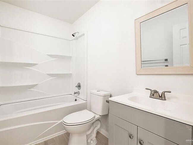 Photo - Gastel Circle Unit 13