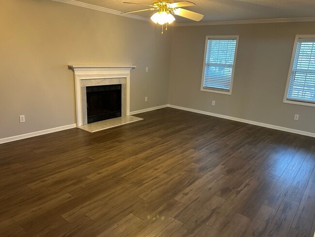 Photo - 5200 Shallowford Rd