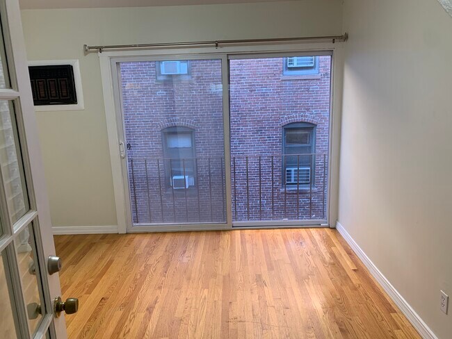 Photo - 41 Symphony Rd Unit 35