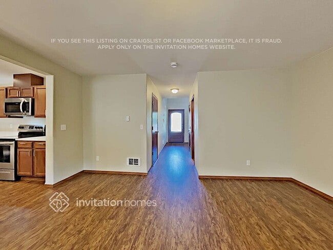 Photo - 214 93rd Pl SW