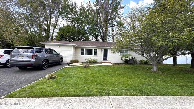 Building Photo - 1210 Allaire Ave