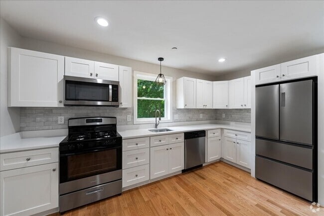Building Photo - 62 N Main St Unit 66 Rental