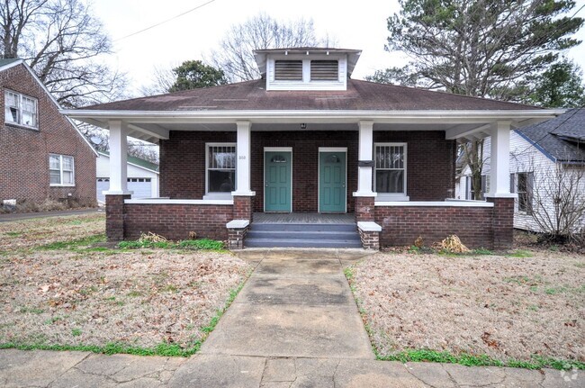 Building Photo - 303 West St Unit 303 West St B Rental