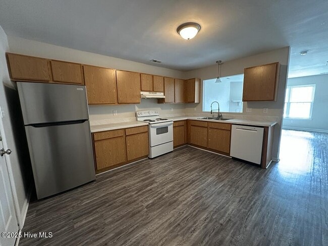 Photo - 1061 W Pueblo Dr