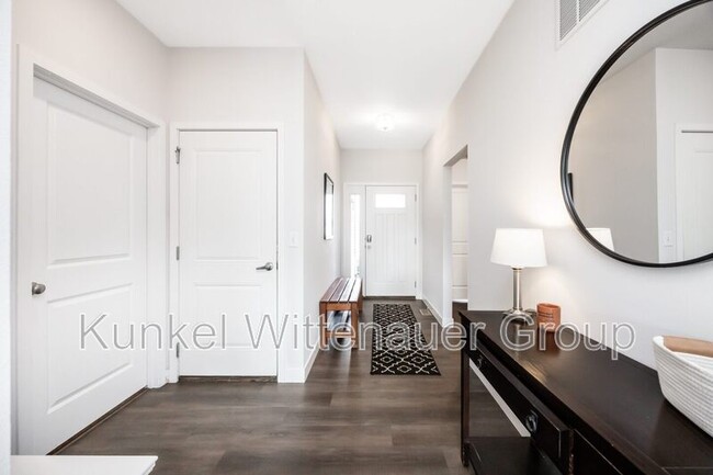 Photo - 2624 Beacon Point Ct