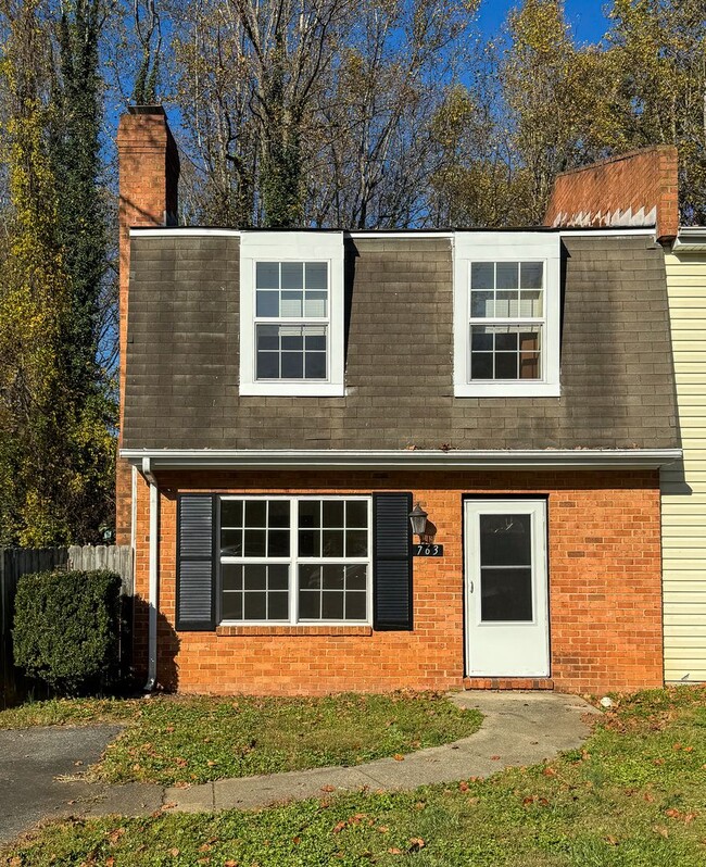 3Bedroom/1.5Bath Charlottesville Townhouse... - 3Bedroom/1.5Bath Charlottesville Townhouse...